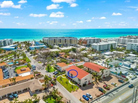 6708 Sarasea Circle Sarasota FL 34242