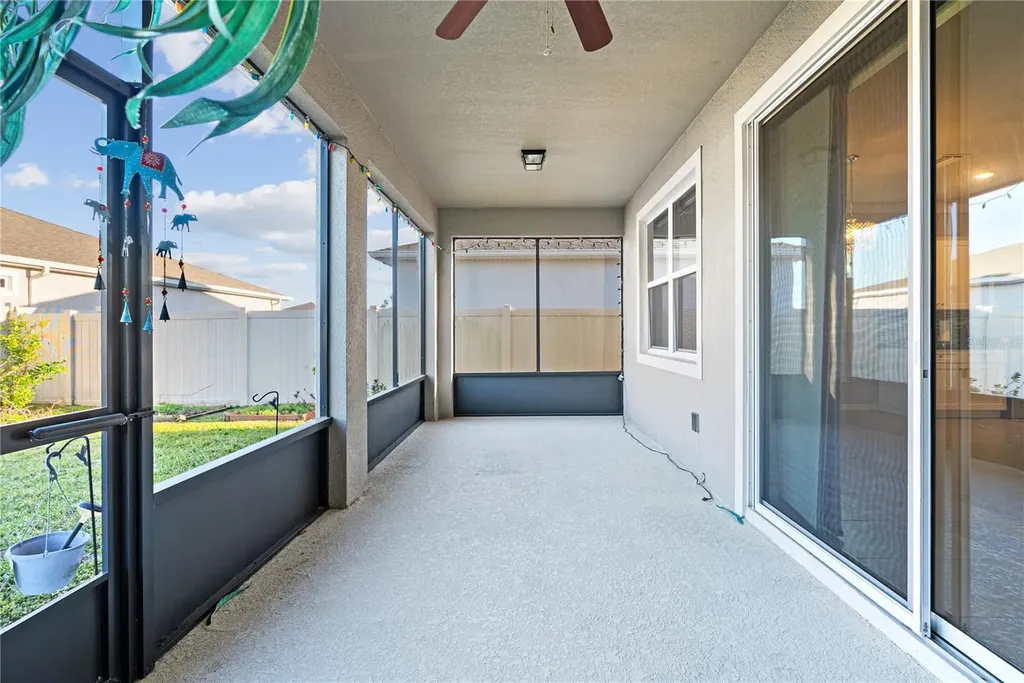 1092 Pipestone Place Wesley Chapel FL 33543