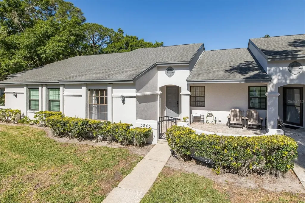 3843 Goldfinch Court Palm Harbor FL 34685