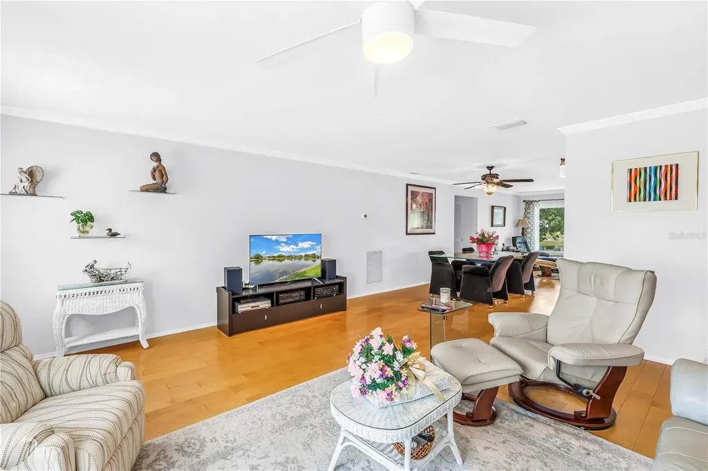9210 40th Street N Pinellas Park FL 33782