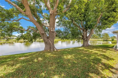9210 40th Street N Pinellas Park FL 33782