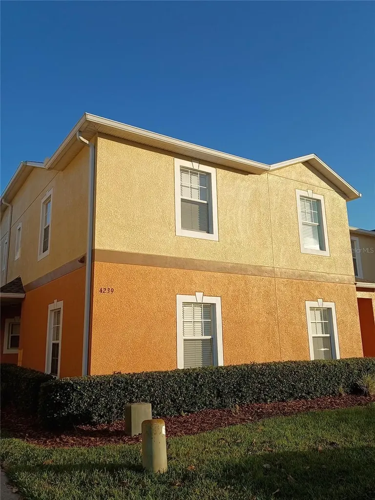 4239 Winding Vine Drive Lakeland FL 33812