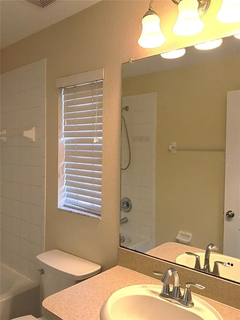 4239 Winding Vine Drive Lakeland FL 33812