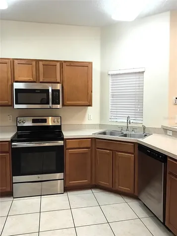 4239 Winding Vine Drive Lakeland FL 33812