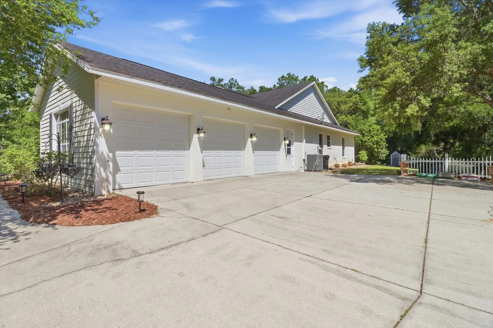 2687 W Antioch Lane Lecanto FL 34461