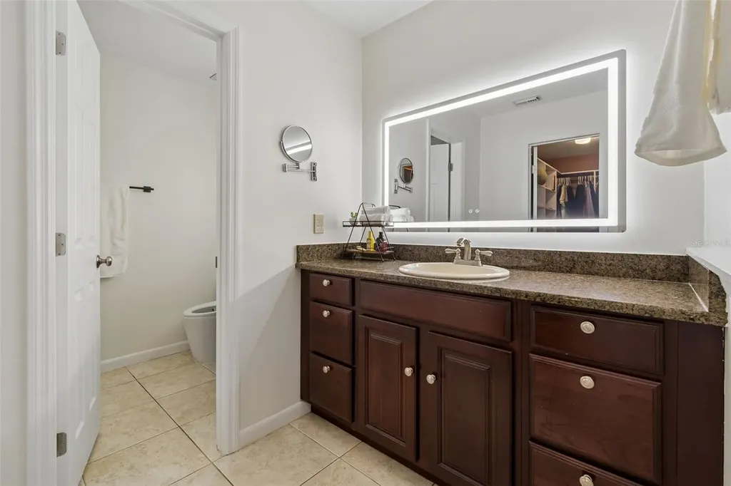 15824 Knollview Drive Tampa FL 33624