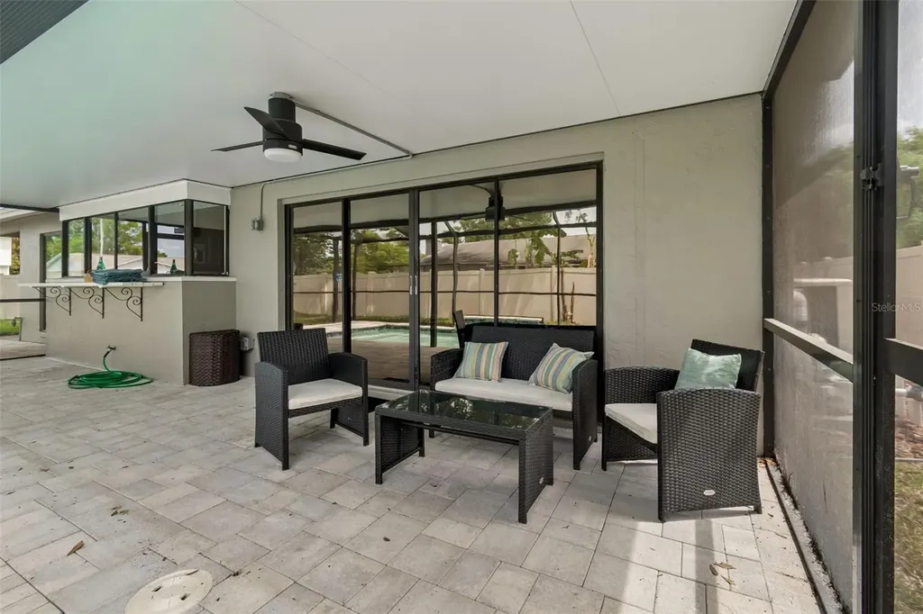 15824 Knollview Drive Tampa FL 33624