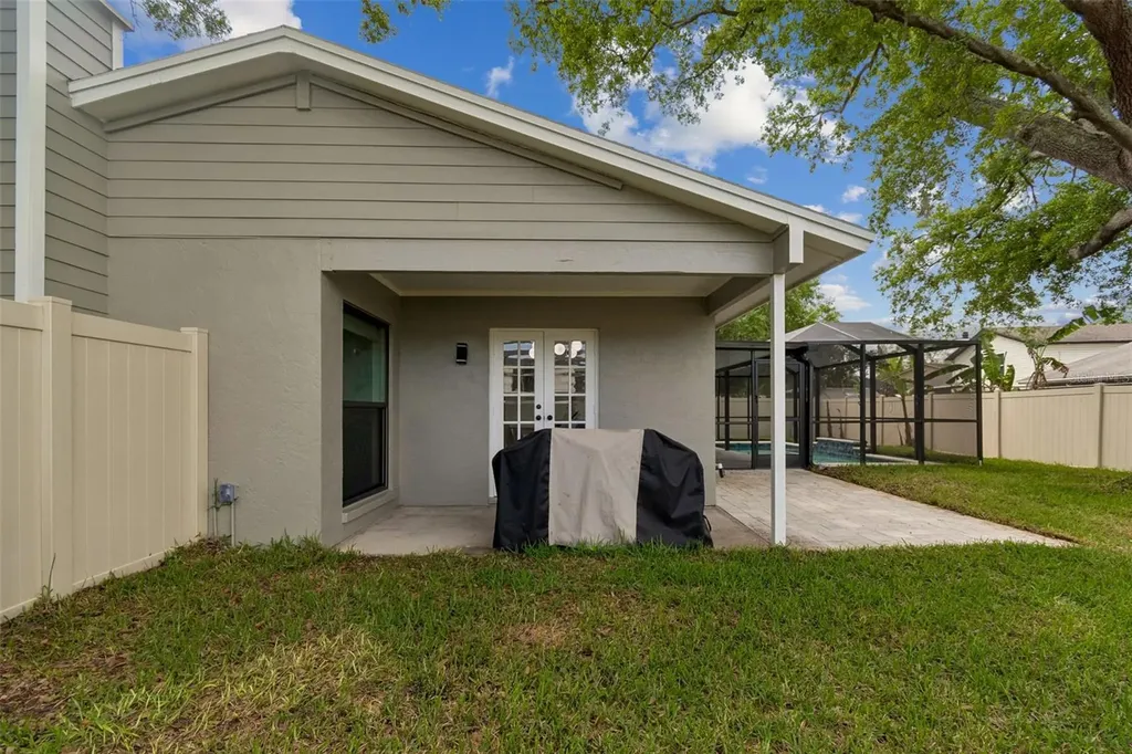 15824 Knollview Drive Tampa FL 33624