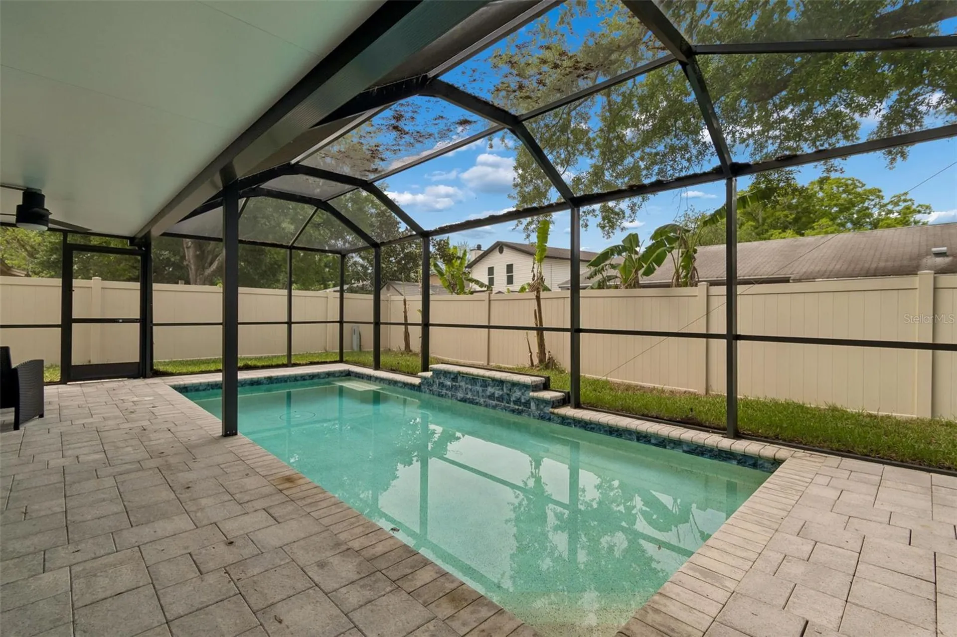 15824 Knollview Drive Tampa FL 33624