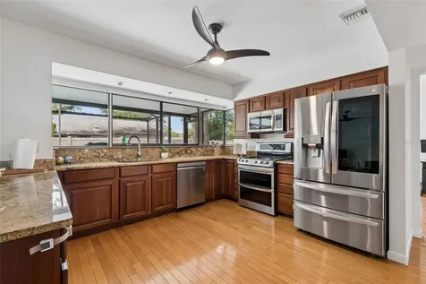 15824 Knollview Drive Tampa FL 33624