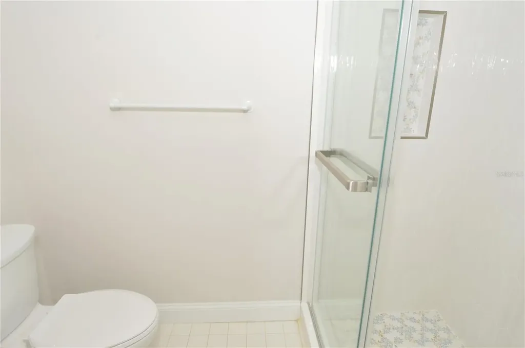 143 N Boca Ciega Point St Petersburg FL 33708