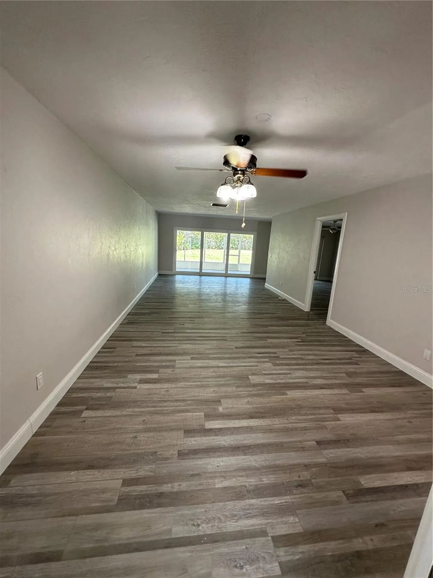 143 N Boca Ciega Point St Petersburg FL 33708