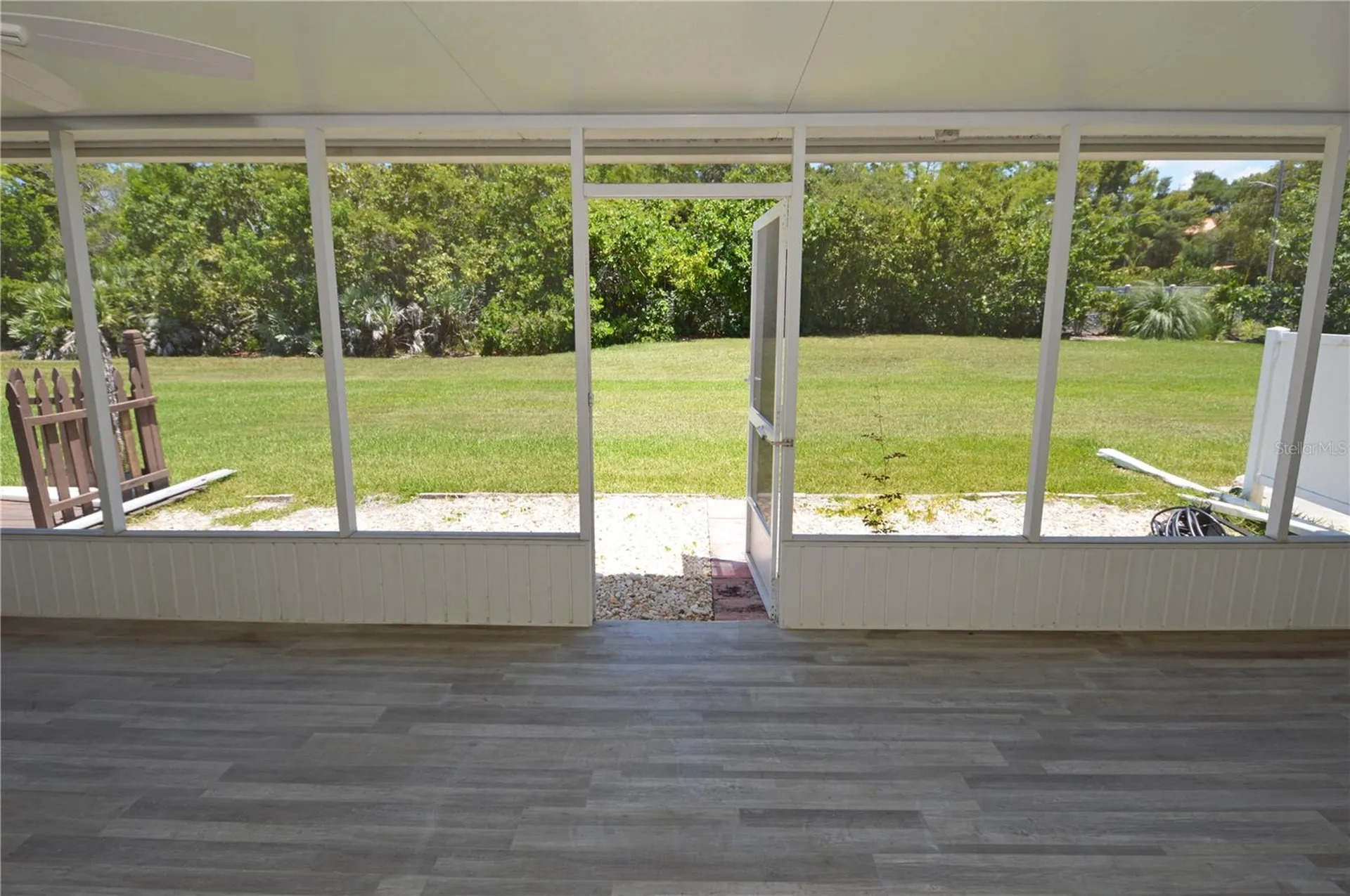 143 N Boca Ciega Point St Petersburg FL 33708