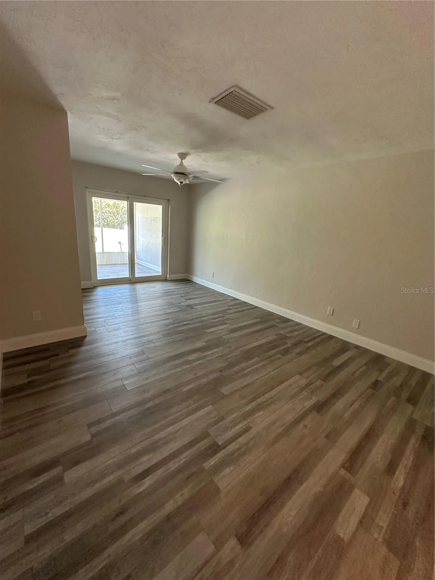 143 N Boca Ciega Point St Petersburg FL 33708