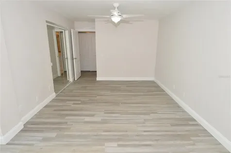 143 N Boca Ciega Point St Petersburg FL 33708