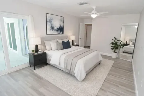 143 N Boca Ciega Point St Petersburg FL 33708