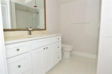 143 N Boca Ciega Point St Petersburg FL 33708