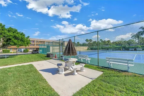143 N Boca Ciega Point St Petersburg FL 33708