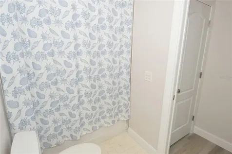143 N Boca Ciega Point St Petersburg FL 33708