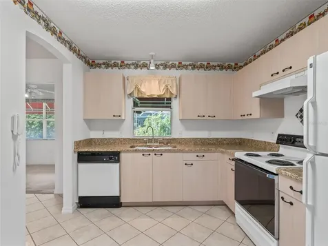 877 Cortez Avenue The Villages FL 32159
