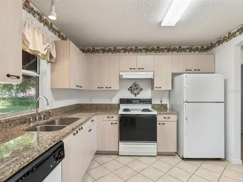 877 Cortez Avenue The Villages FL 32159