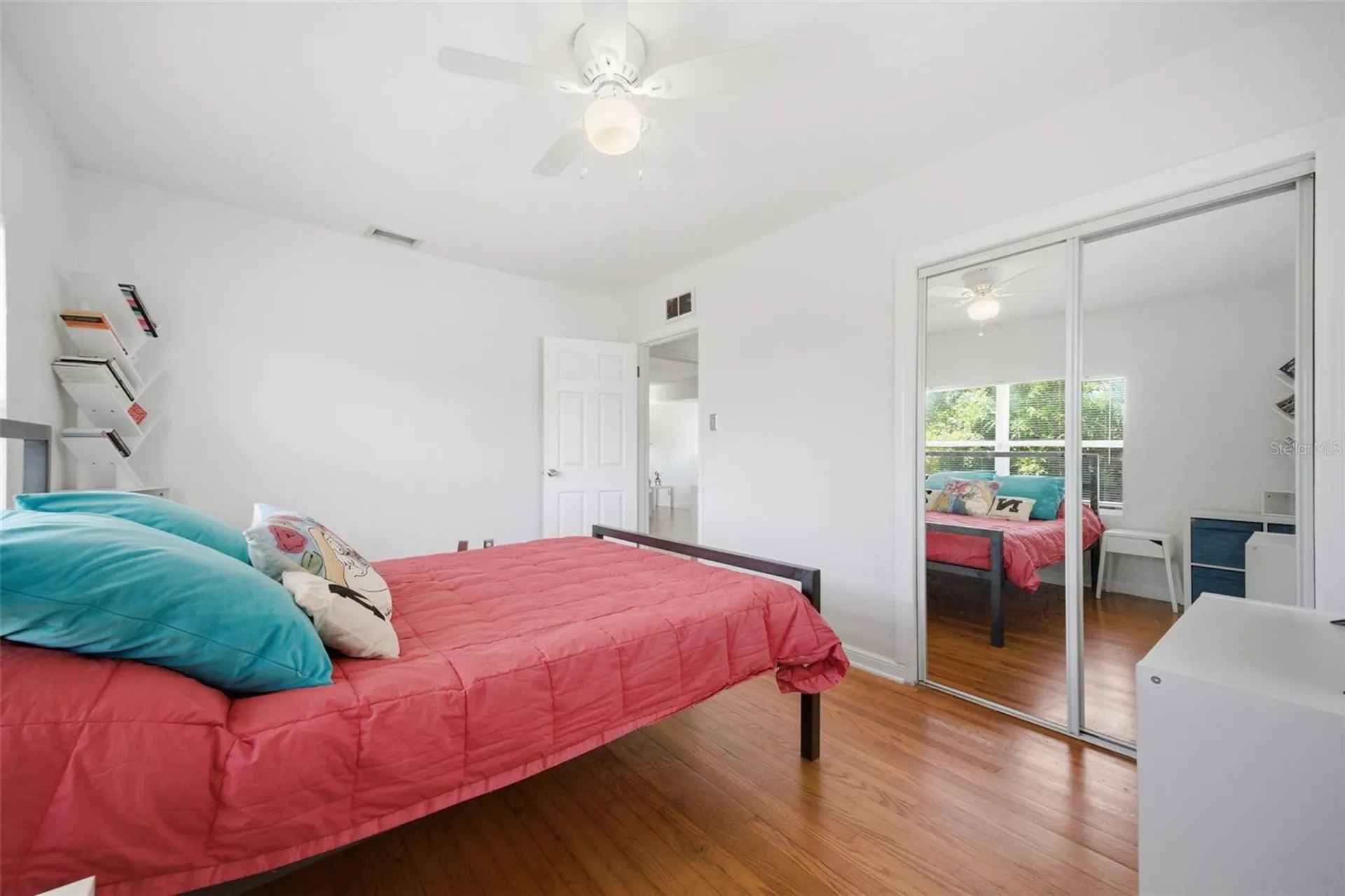 310 40th Street S St Petersburg FL 33711