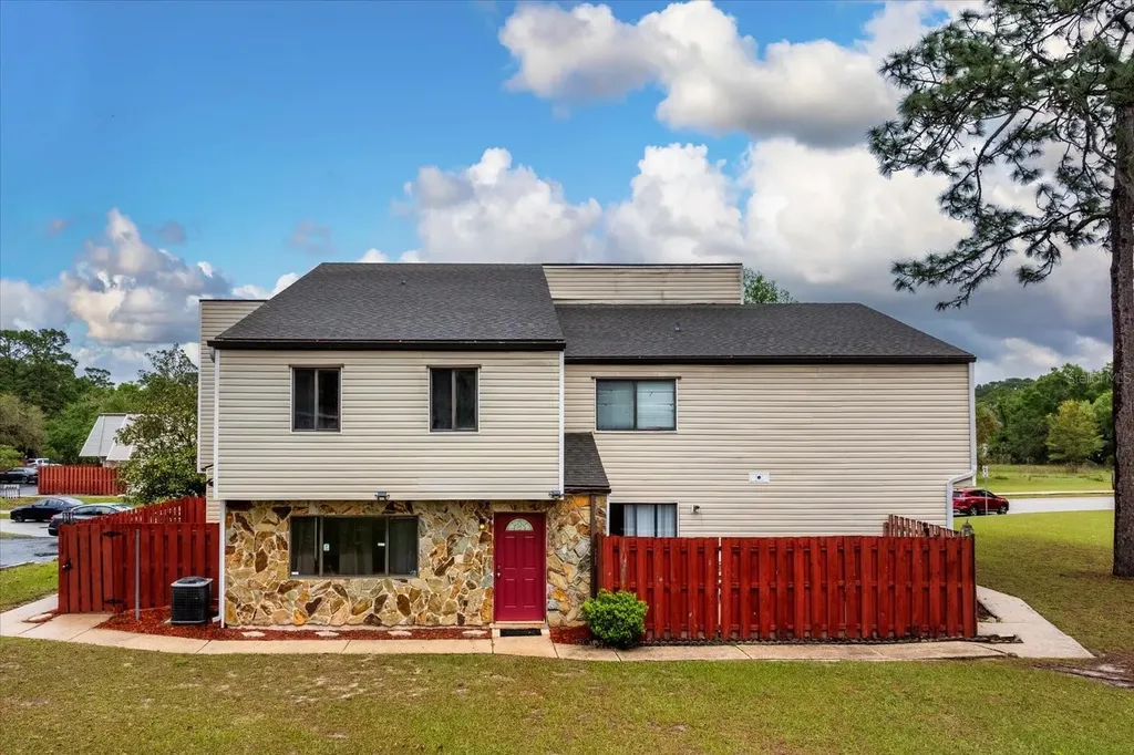 2134 NE 45th Avenue Ocala FL 34470