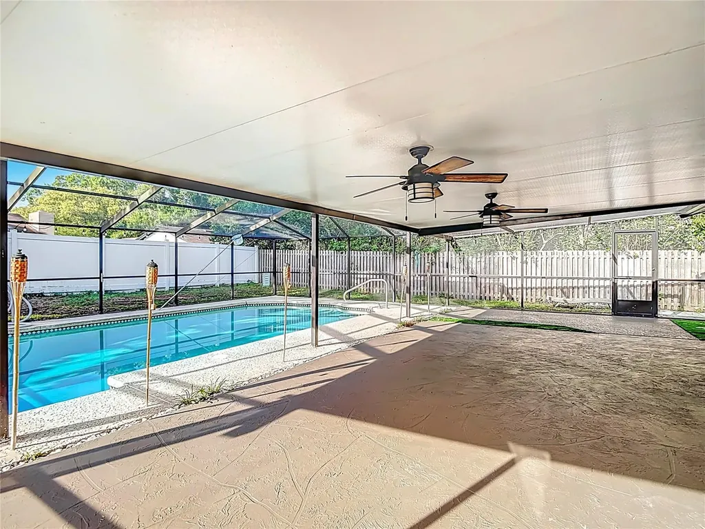 4012 Braesgate Lane Tampa FL 33624