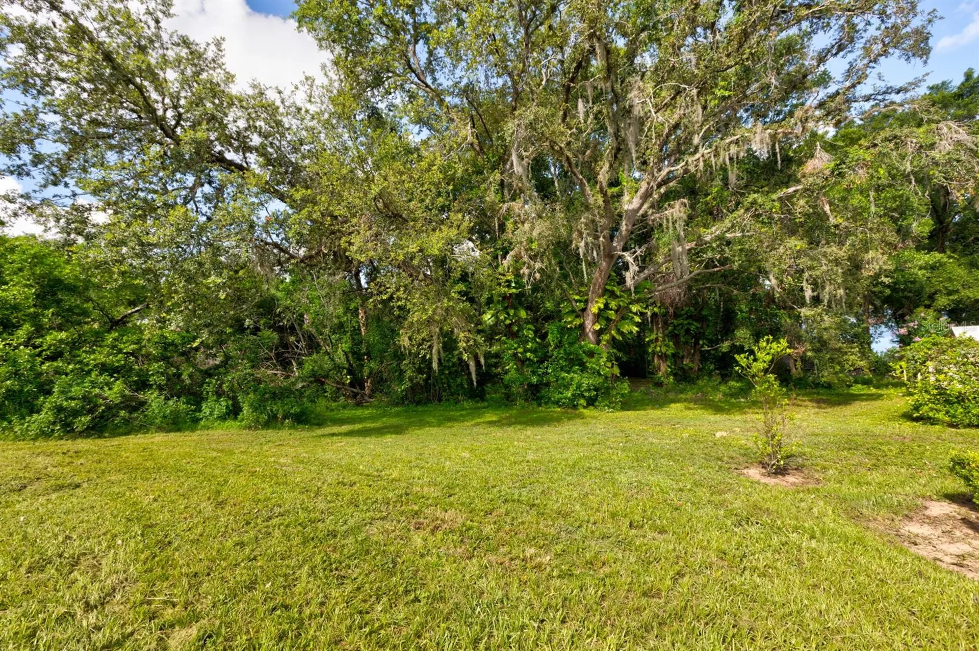Country Club Road Eustis FL 32726
