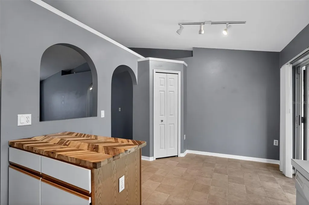 2810 Arrendonda Drive Deltona FL 32738