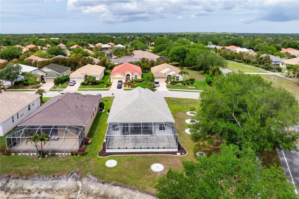 7005 Goldrush Lane Bradenton FL 34201