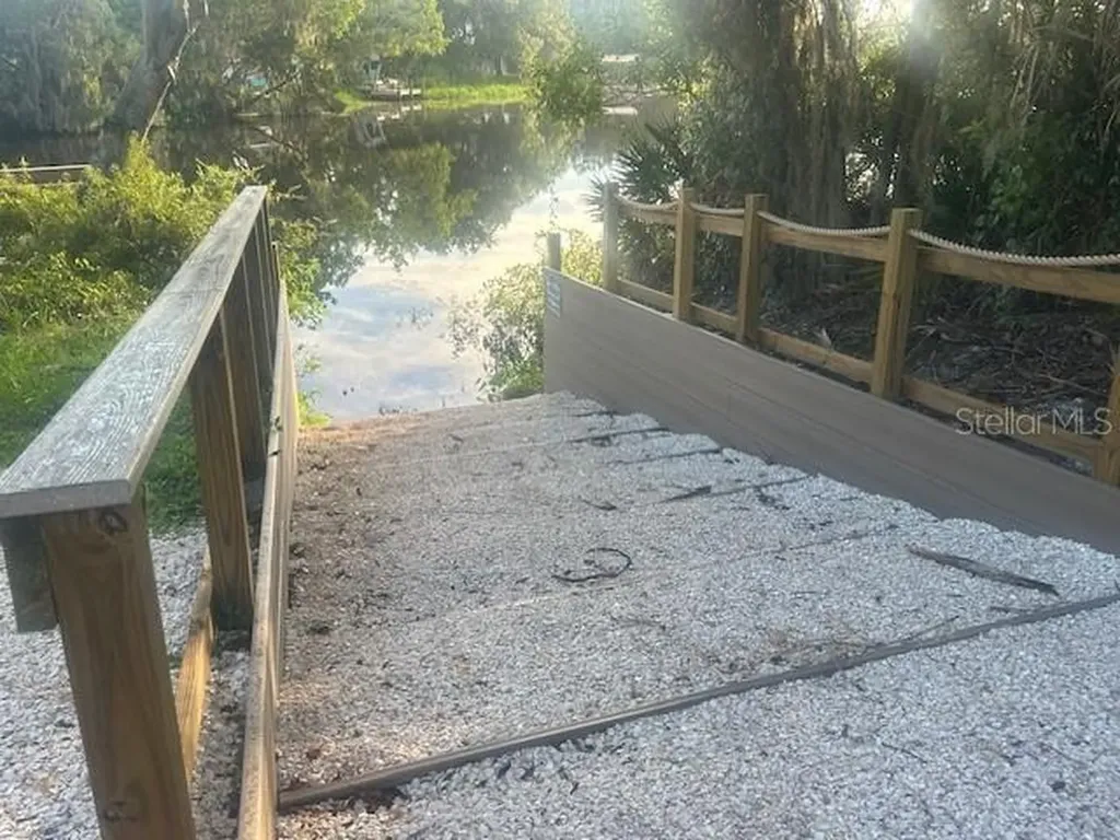 7005 Goldrush Lane Bradenton FL 34201