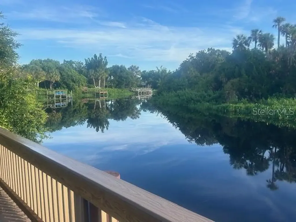 7005 Goldrush Lane Bradenton FL 34201