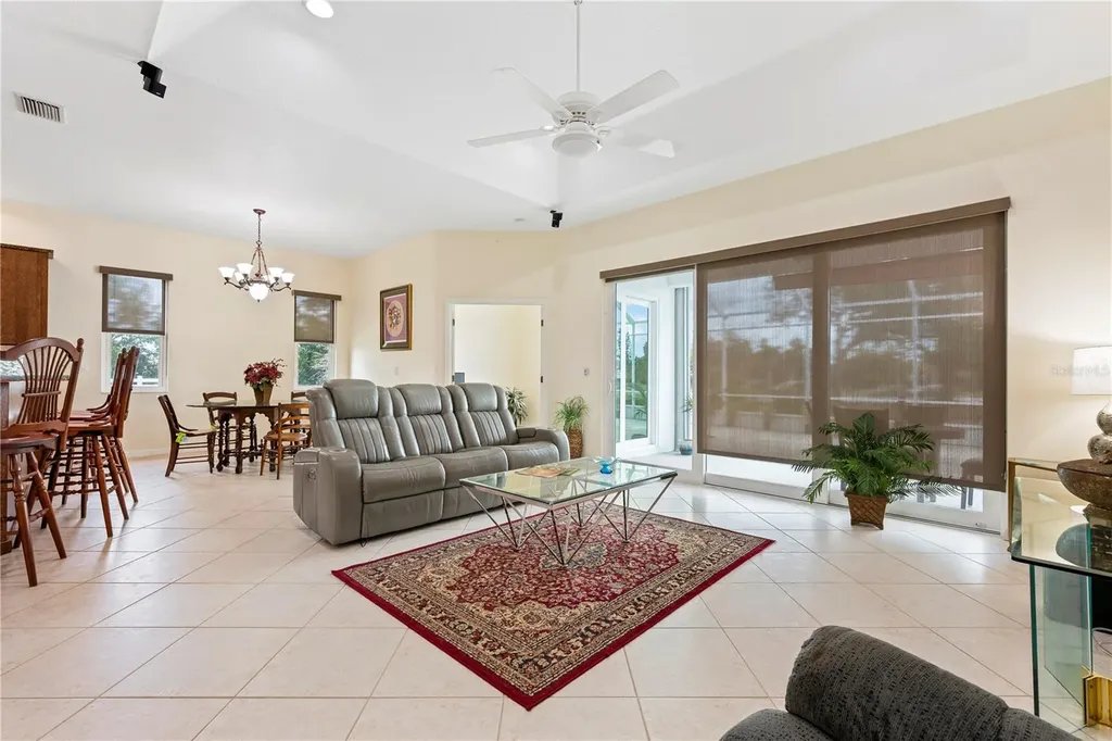7005 Goldrush Lane Bradenton FL 34201