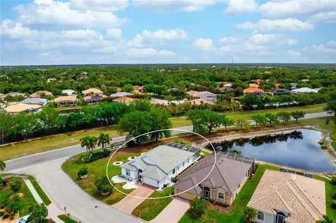 7005 Goldrush Lane Bradenton FL 34201