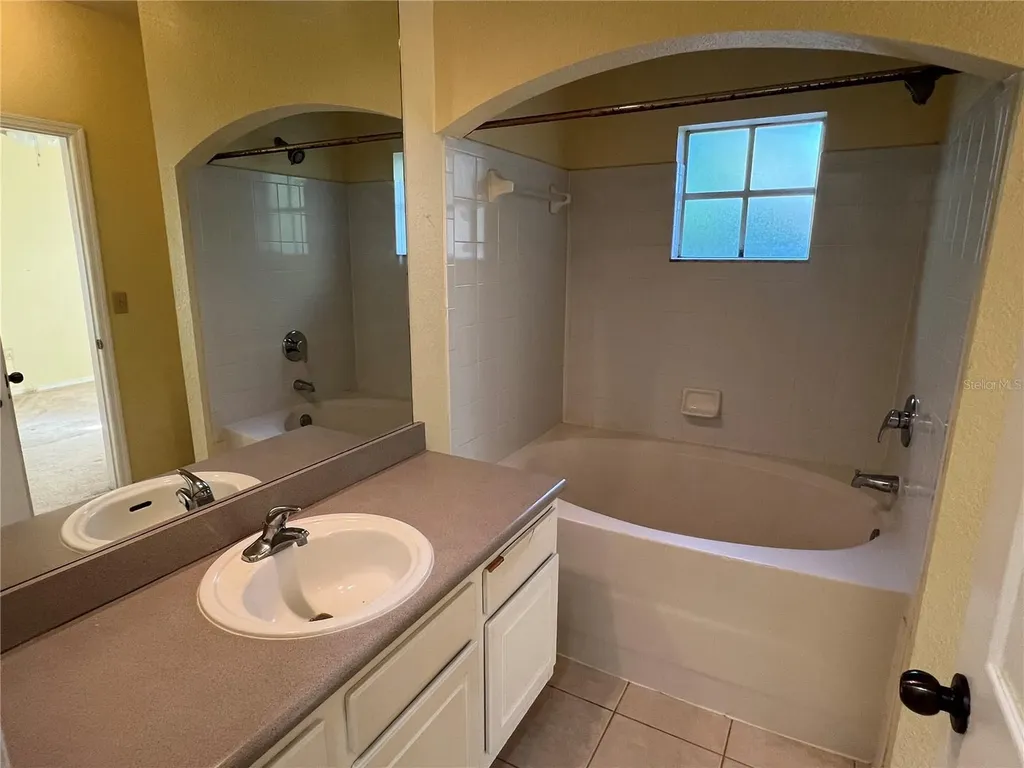 143 Villa Di Este Terrace Lake Mary FL 32746