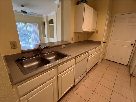 143 Villa Di Este Terrace Lake Mary FL 32746