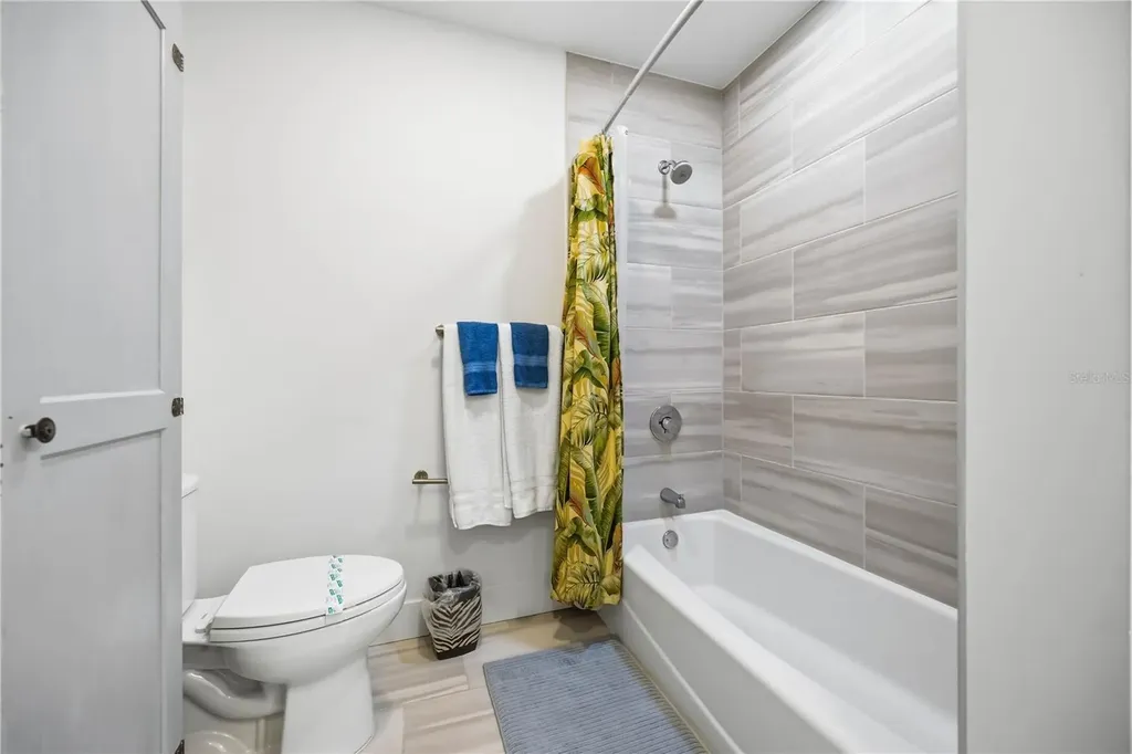 1703 N Tamiami Trail Sarasota FL 34234