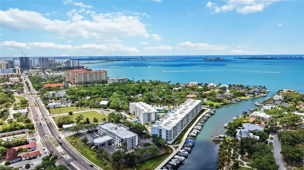1703 N Tamiami Trail Sarasota FL 34234