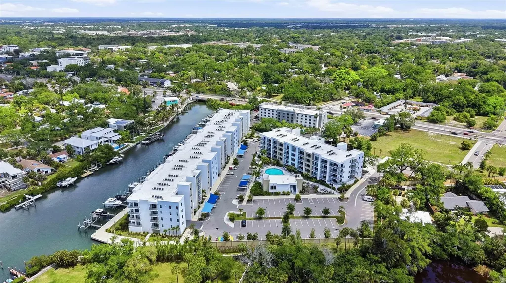 1703 N Tamiami Trail Sarasota FL 34234