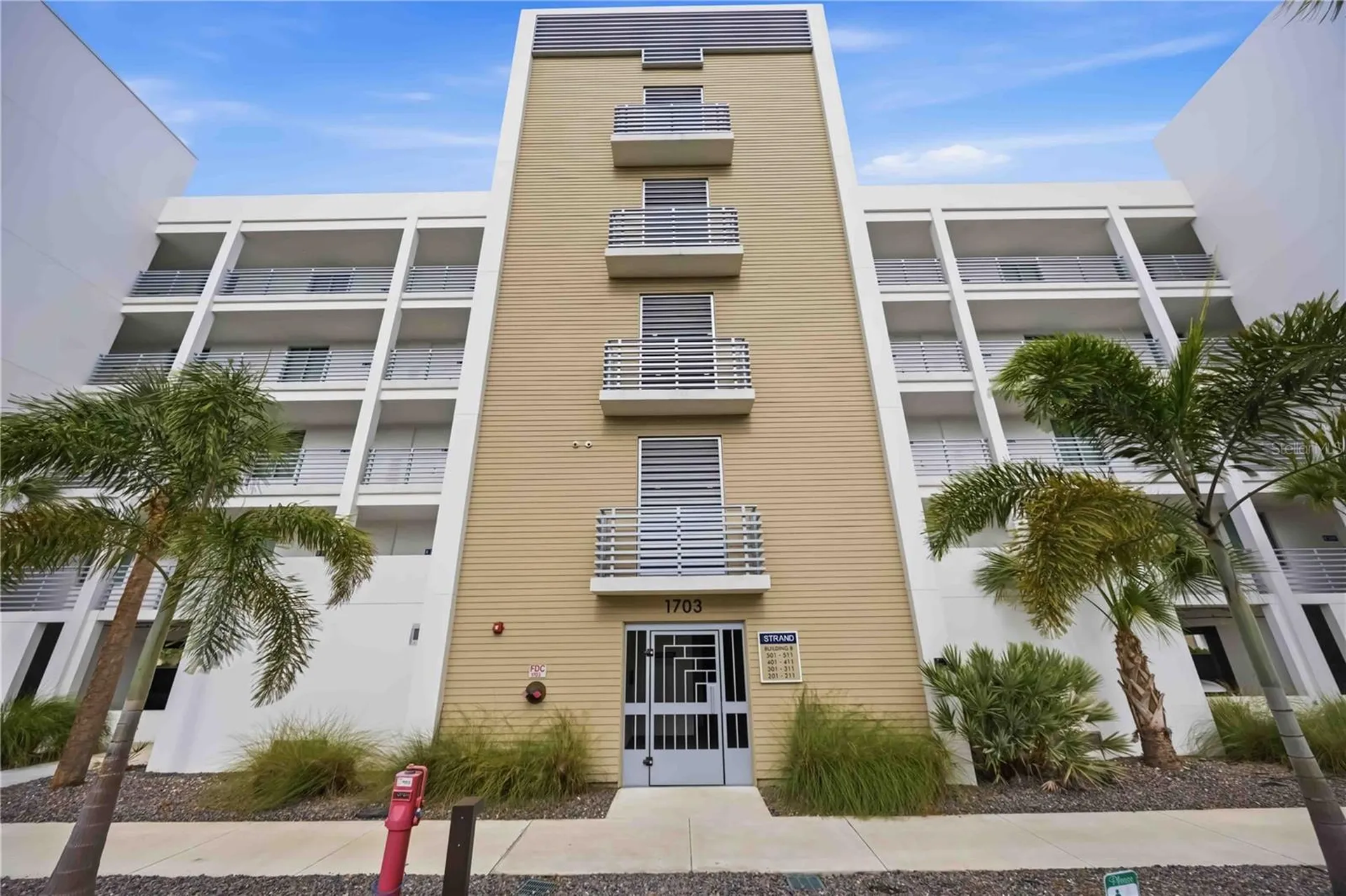 1703 N Tamiami Trail Sarasota FL 34234