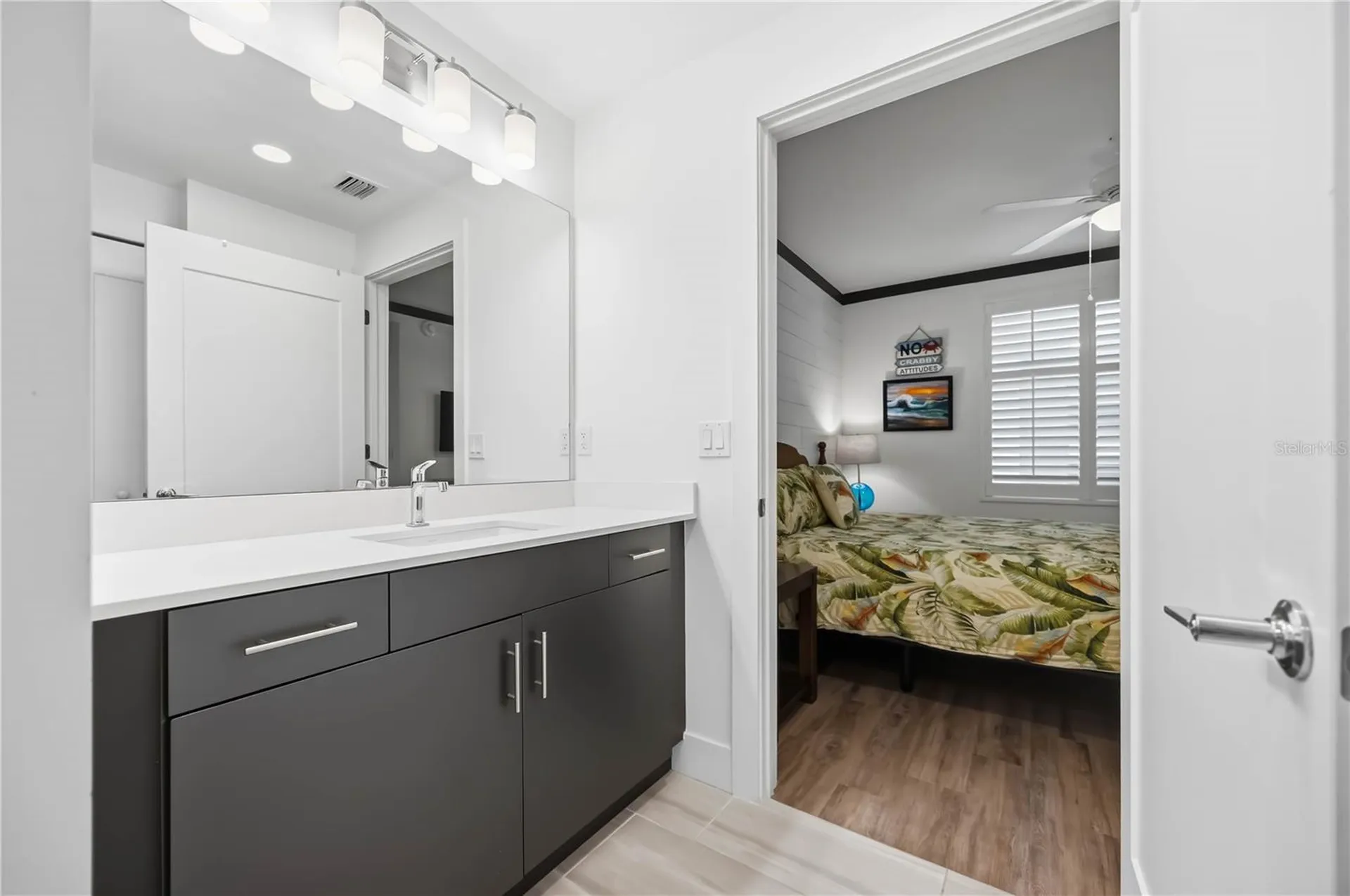 1703 N Tamiami Trail Sarasota FL 34234