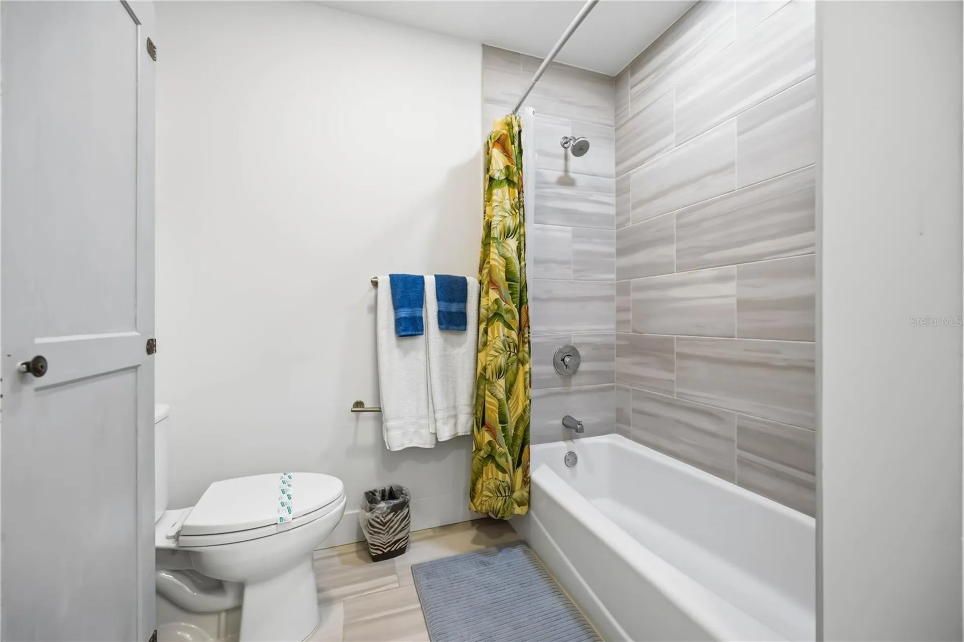 1703 N Tamiami Trail Sarasota FL 34234
