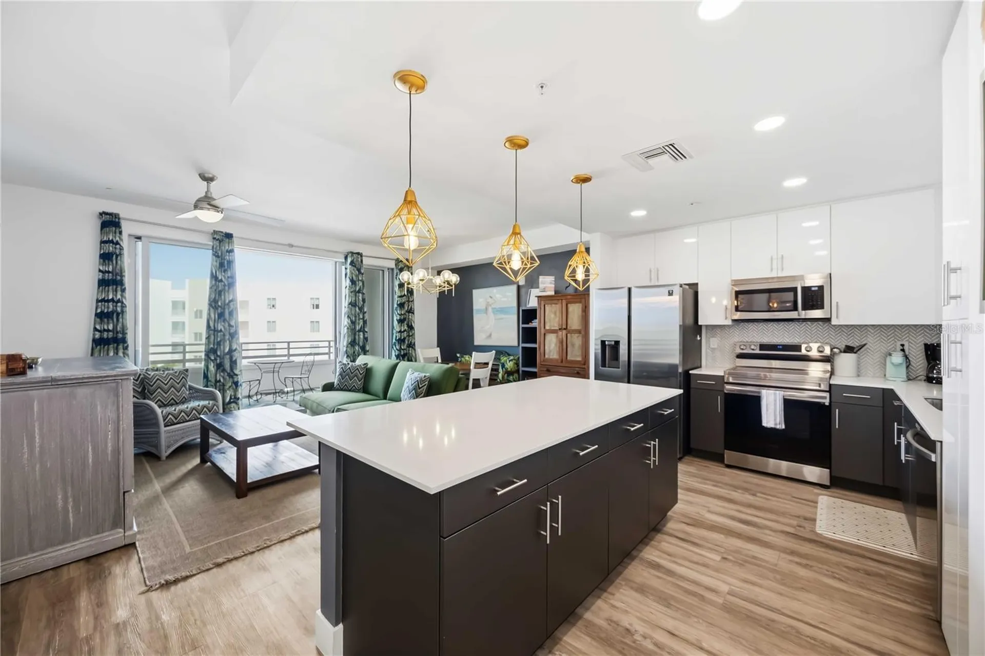 1703 N Tamiami Trail Sarasota FL 34234