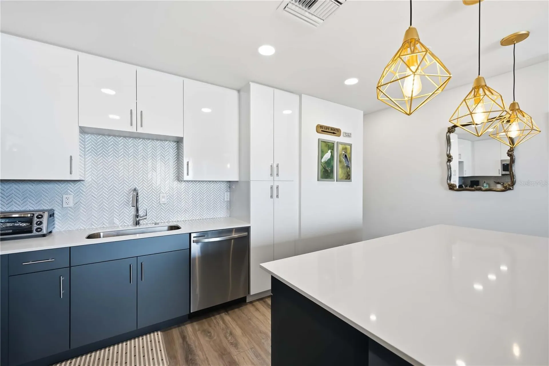 1703 N Tamiami Trail Sarasota FL 34234
