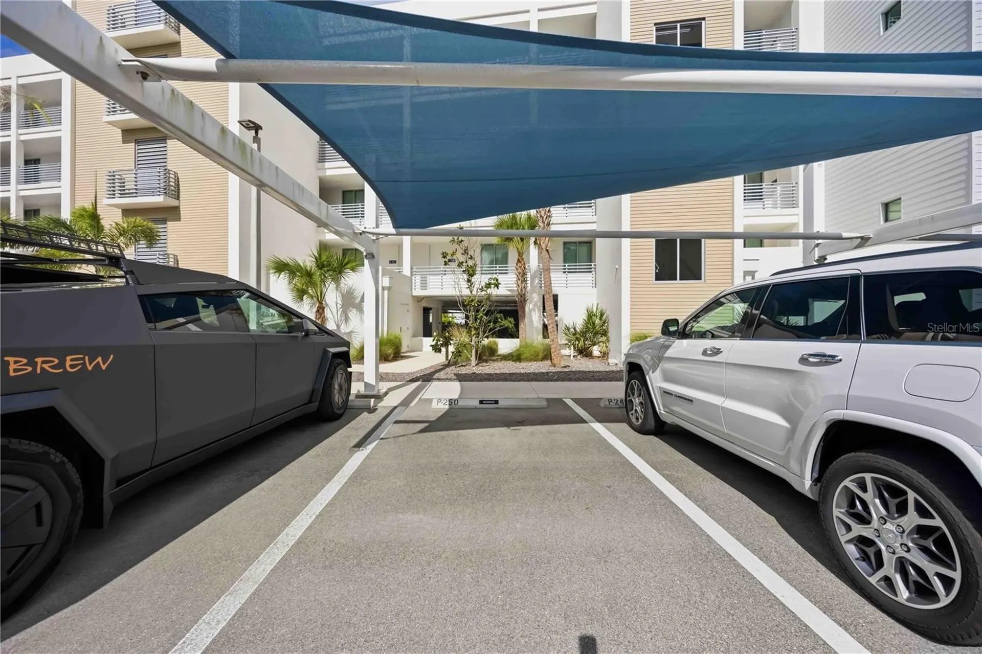 1703 N Tamiami Trail Sarasota FL 34234