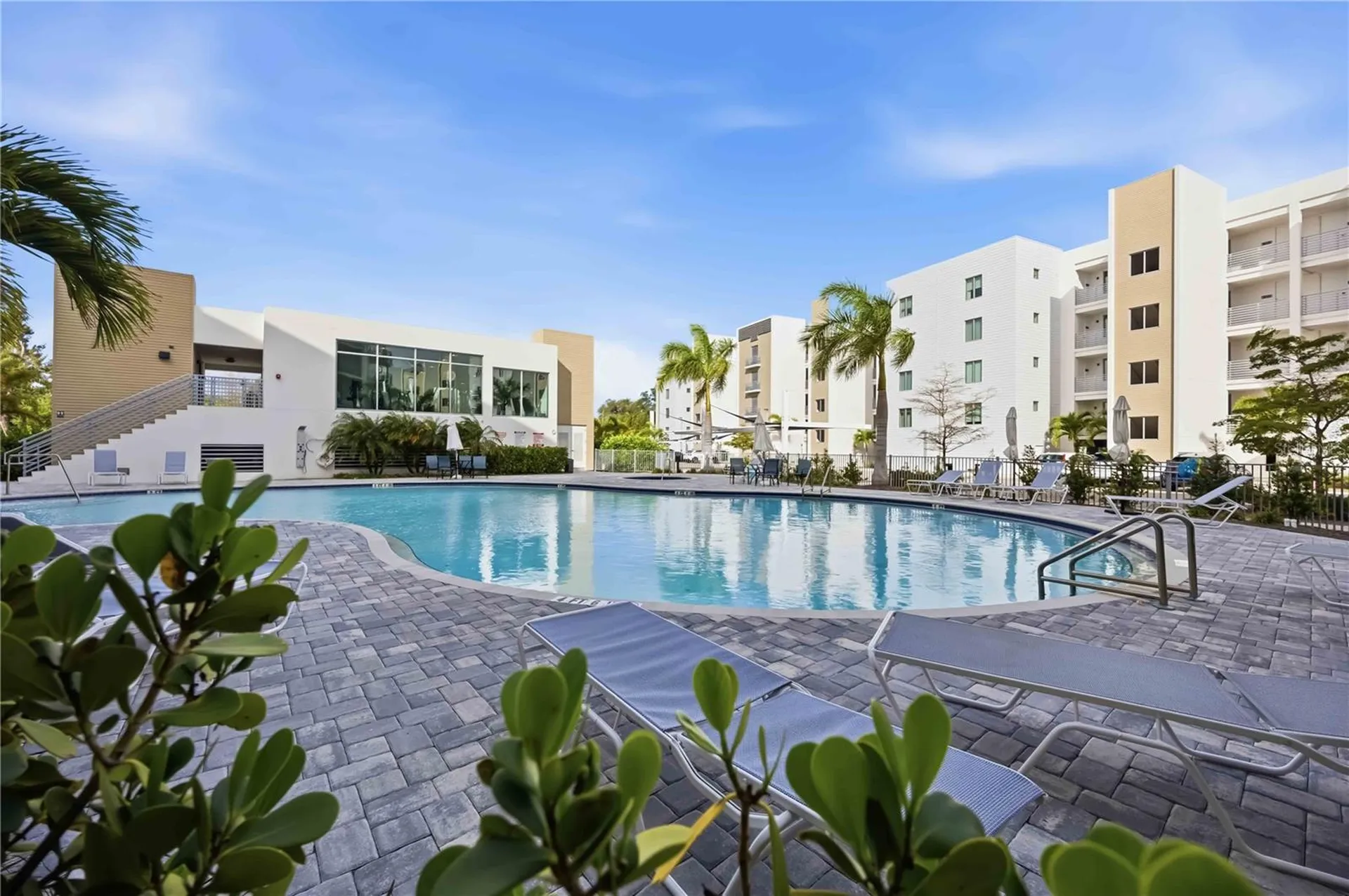 1703 N Tamiami Trail Sarasota FL 34234