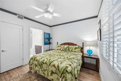 1703 N Tamiami Trail Sarasota FL 34234