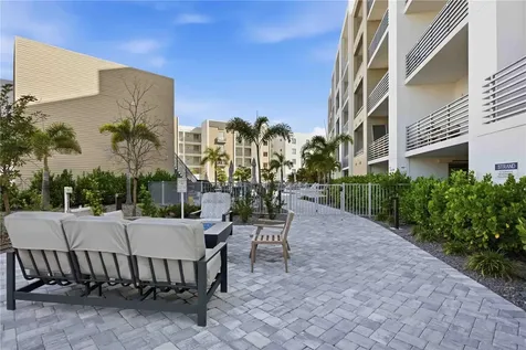 1703 N Tamiami Trail Sarasota FL 34234