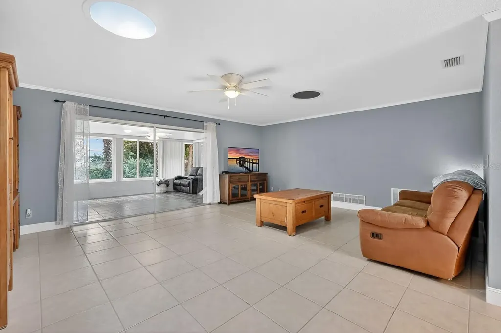30 Longfellow Circle Ormond Beach FL 32176